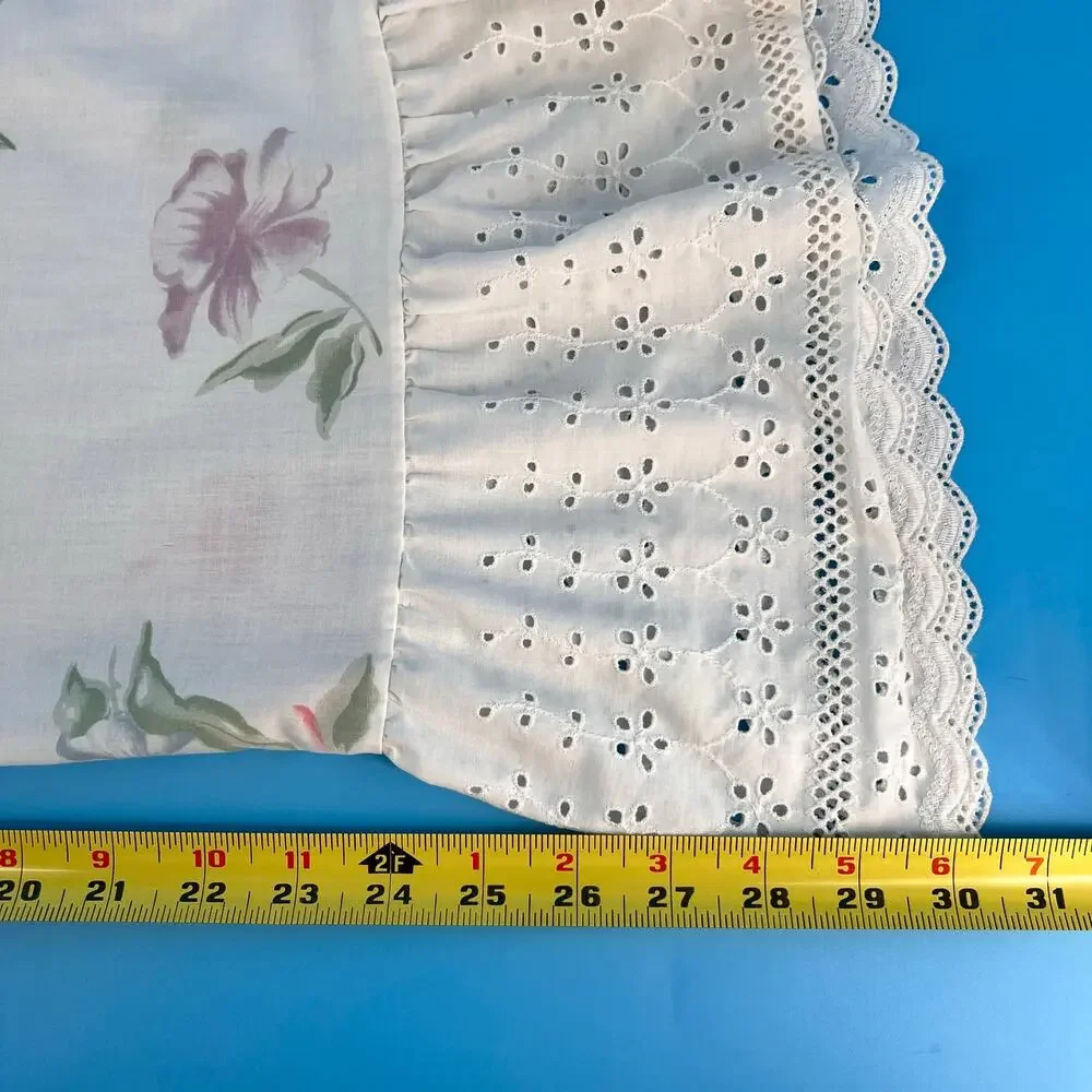 70s Cottagecore Floral Vintage Pillowcases Eyelet Lace Ruffle Set of Two
